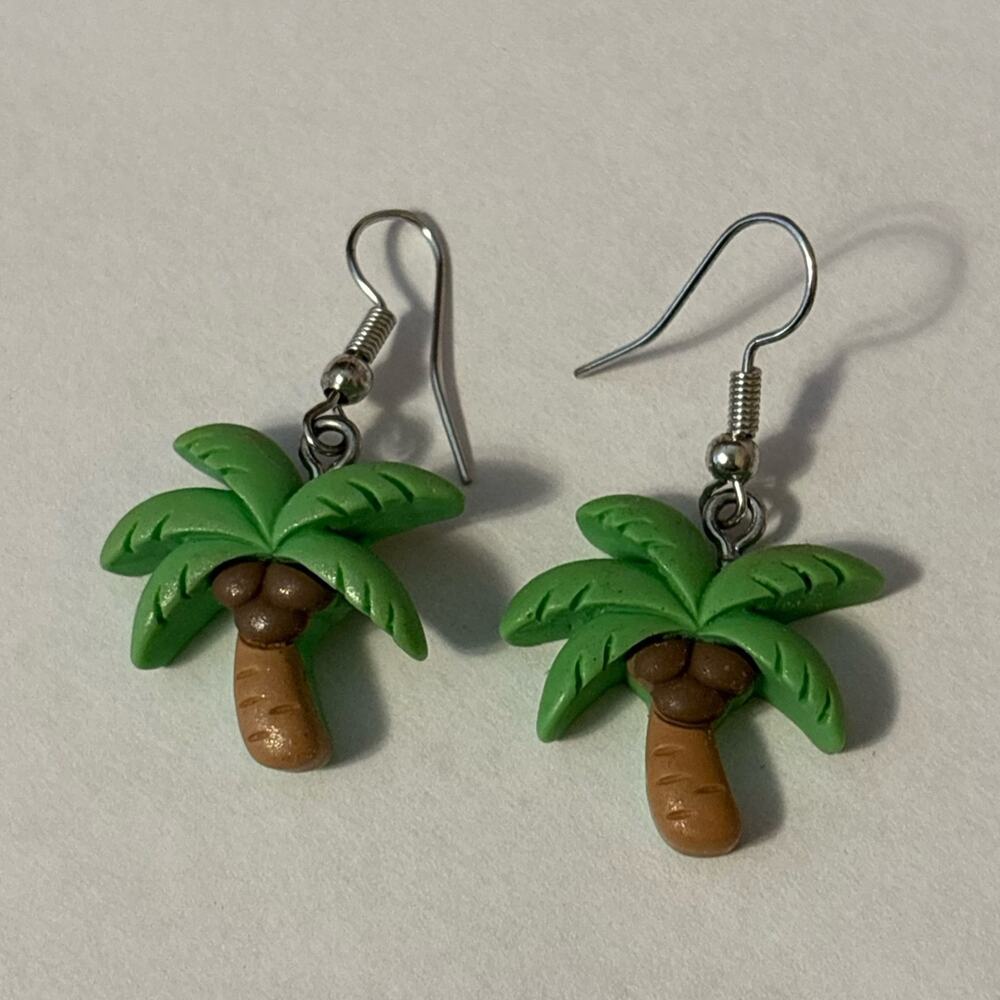 Palm Tree Tropical Dangle Earrings